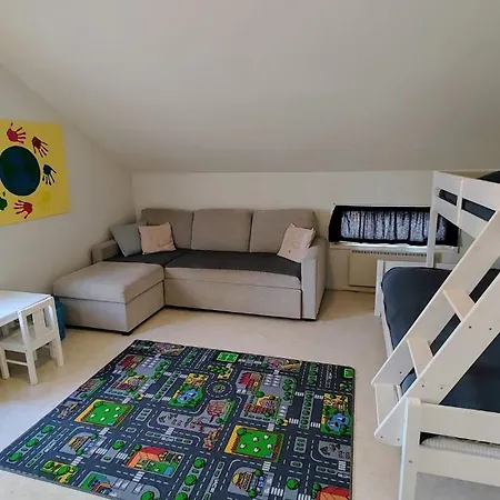 Heritage House Taimela -homestay Great For Families Pansiyon Rovaniemi